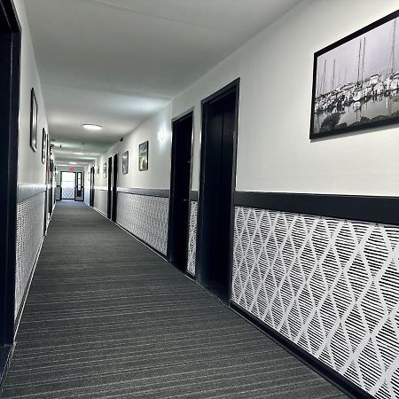 Budget Host East End Hotel In Riverhead  Kültér fotó